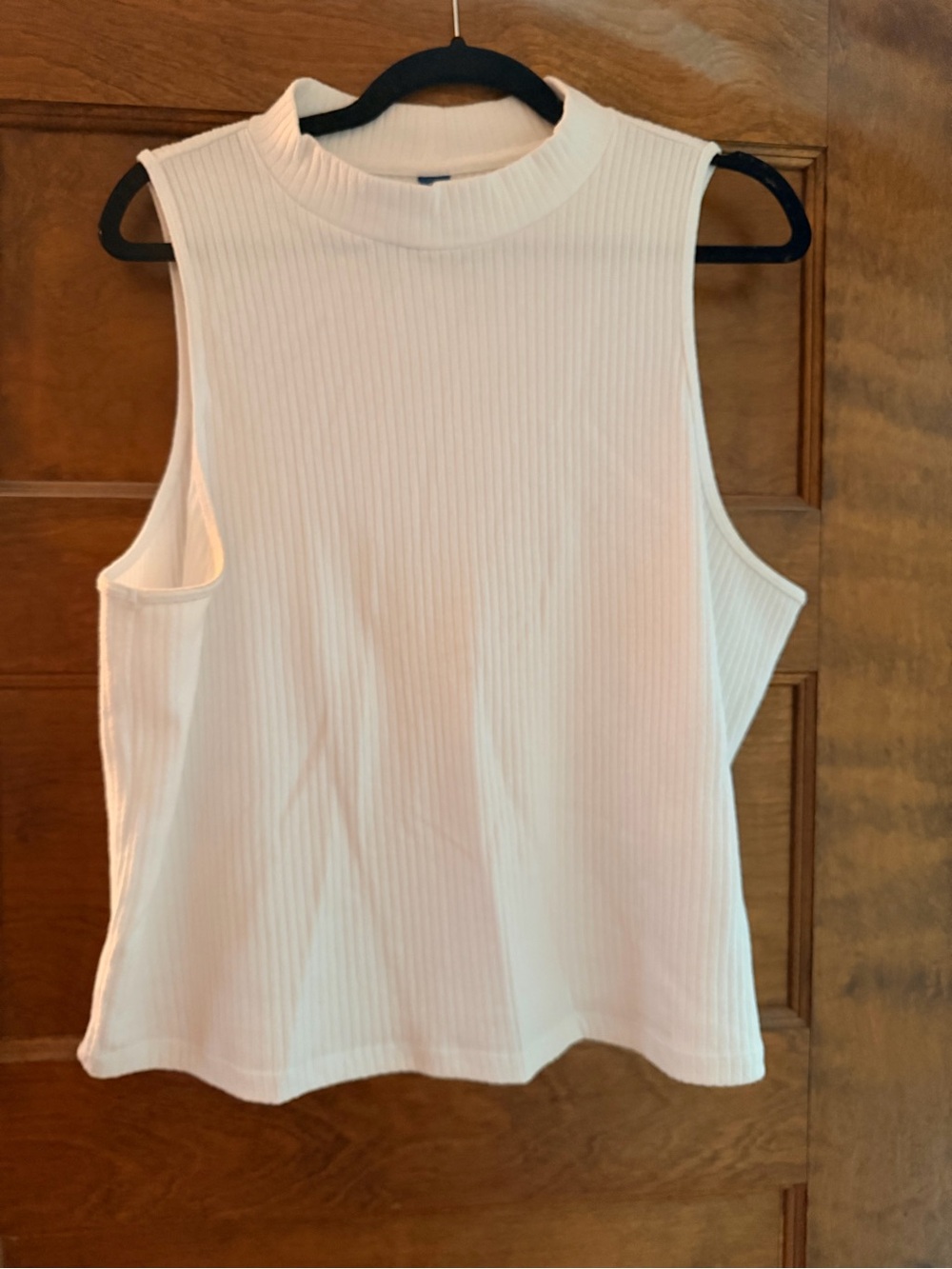 Old Navy White Ribbed Mock Neck Sleeveless Tank
